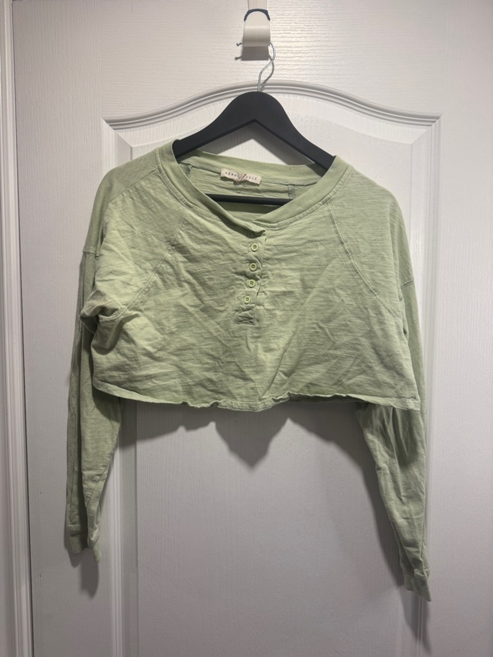 286-Aeropostale Cropped Oversized Henley Long Sleeve Relaxed Fit Tee